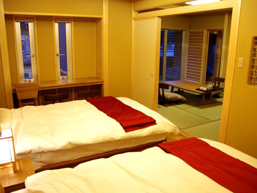 Gero Onsen Yukyunohana Oda fotoğraf